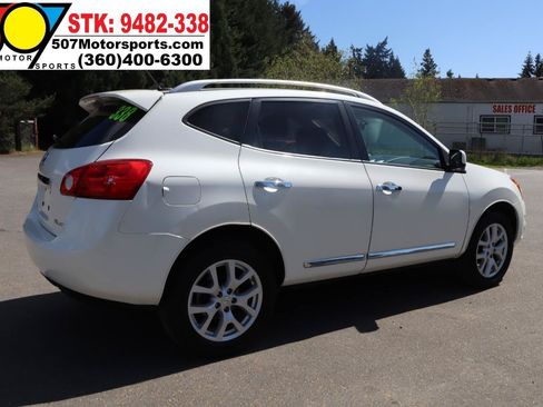 Used 2013 Nissan Rogue SL AWD/4WD image 9