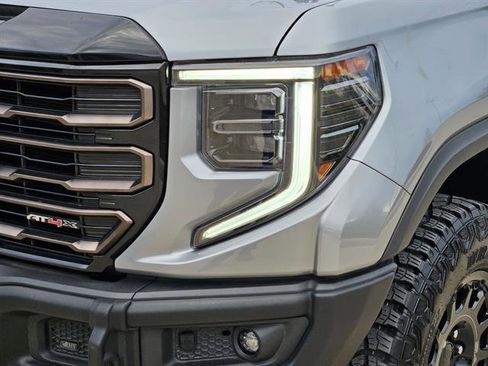 Used 2024 GMC Sierra 1500 AT4X w/ AT4X AEV Edition image 5
