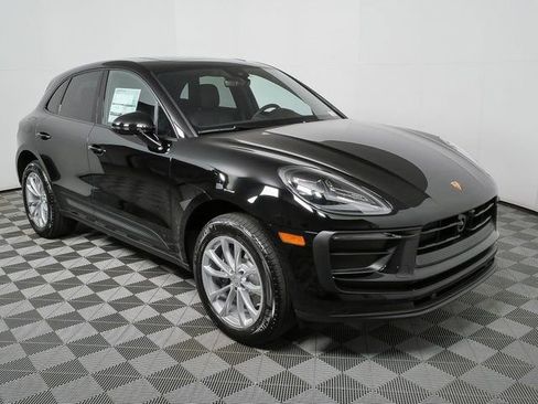 New 2026 Porsche Macan AWD image 26