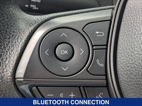 Used 2025 Toyota Corolla LE FWD image 14