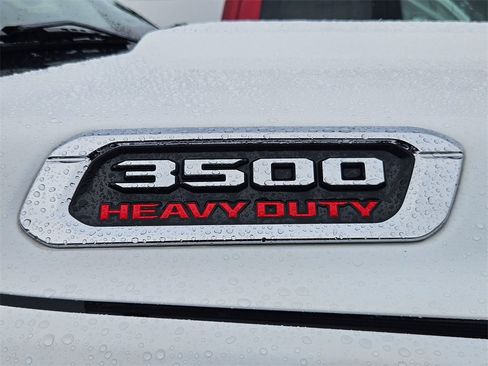 Used 2020 RAM 3500 Tradesman image 33