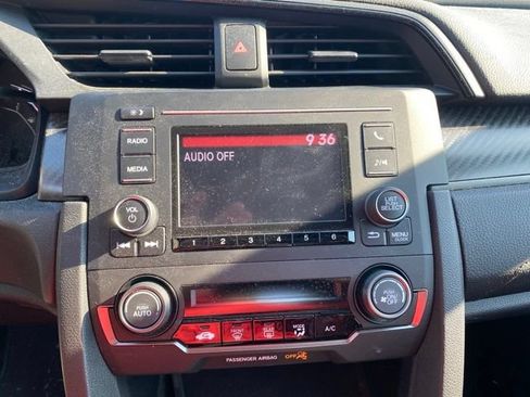 Used 2018 Honda Civic Sport image 21