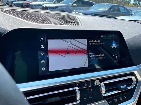 Used 2022 BMW 330e w/ Premium Package RWD image 36