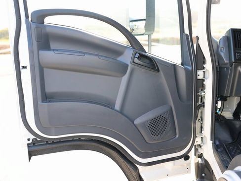 New 2024 Chevrolet Low Cab Forward RWD image 19