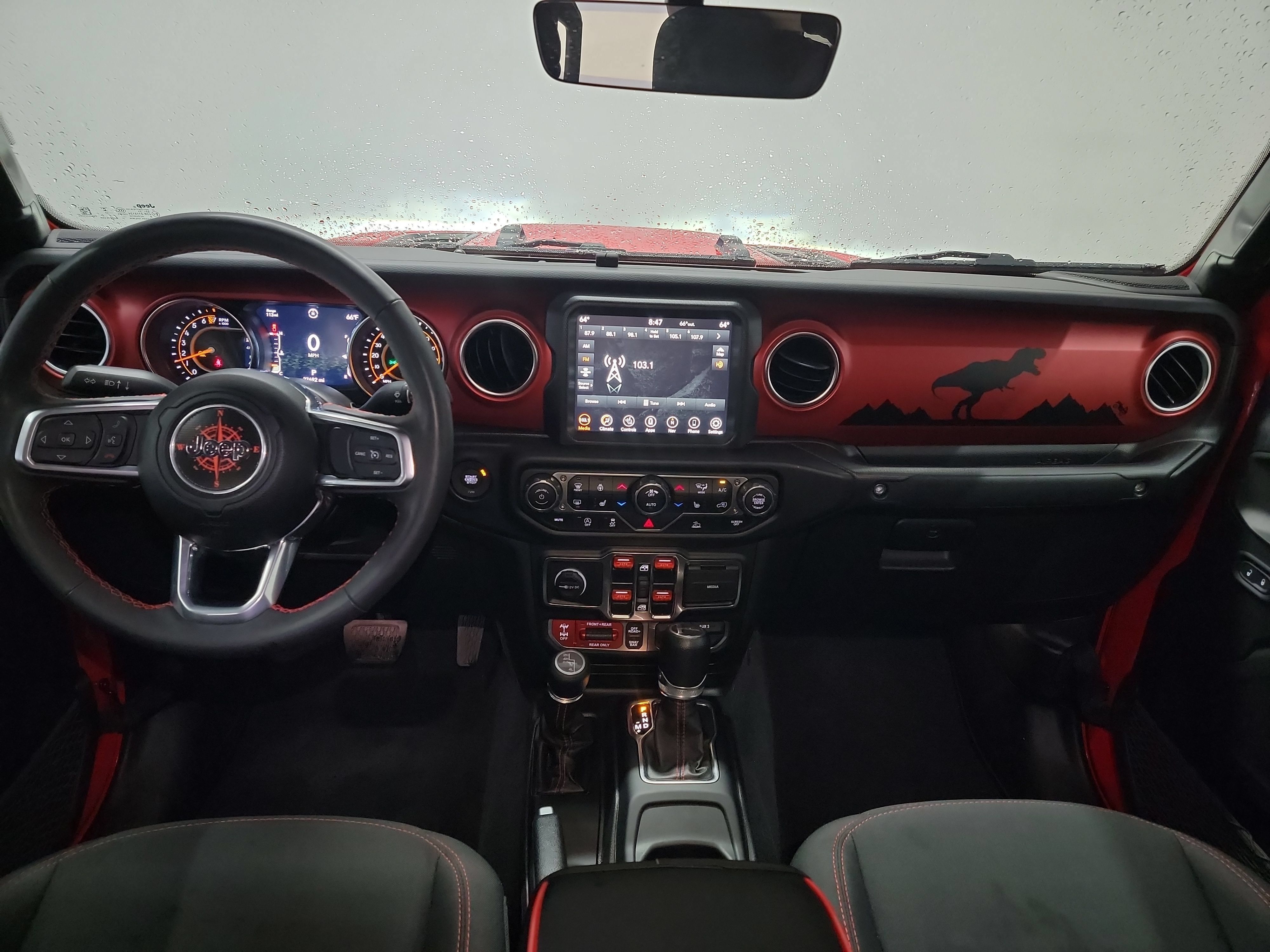 Used 2023 Jeep Gladiator Rubicon w/ LED Lighting Group AWD/4WD image 15