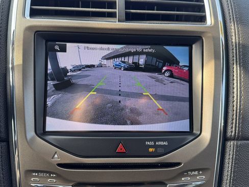 Used 2013 Lincoln MKX FWD image 20