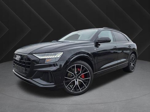 Used 2019 Audi Q8 Prestige w/ Adaptive Chassis Package AWD/4WD image 1