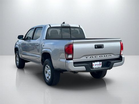 Used 2019 Toyota Tacoma SR w/ SR Convenience Package image 7