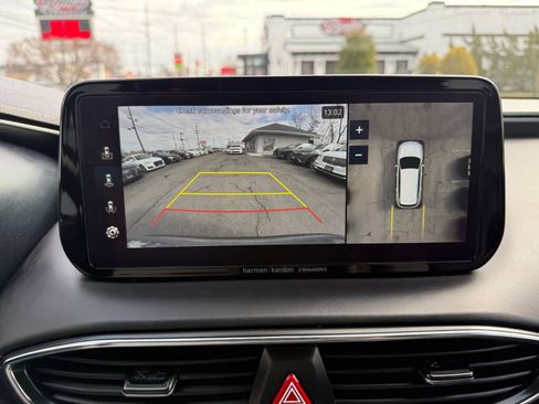 Used 2023 Hyundai Santa Fe SEL Premium image 18