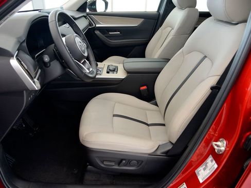 Certified 2025 MAZDA CX-70 3.3 Turbo w/ Premium Package AWD/4WD image 15