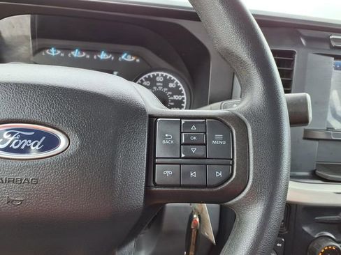 Used 2023 Ford F250 XL w/ Camper Package AWD/4WD image 33