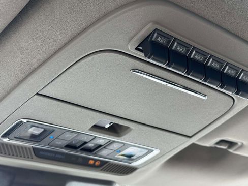 New 2026 Ford F250 Platinum w/ Platinum Plus Package image 29