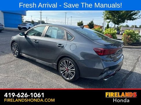 Used 2023 Kia Forte GT FWD image 3