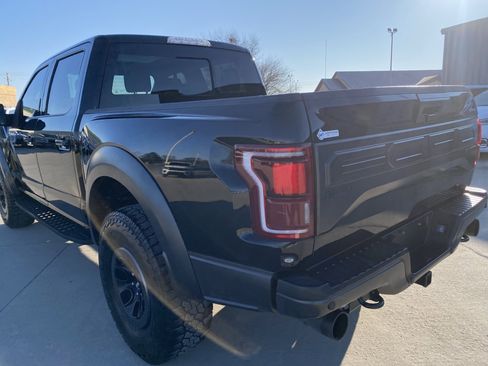 Used 2018 Ford F150 Raptor w/ Equipment Group 802A Luxury image 11