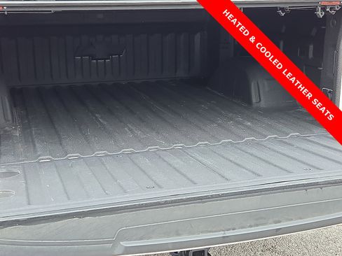 Used 2023 Chevrolet Silverado 1500 LTZ image 9