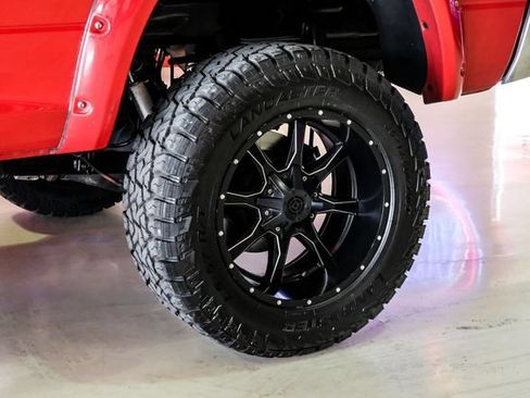 Used 2018 RAM 2500 SLT w/ Cold Weather Group AWD/4WD image 57