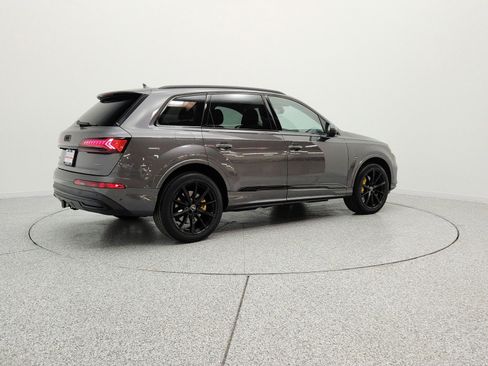 Used 2023 Audi Q7 3.0T Premium Plus w/ Premium Plus Package AWD/4WD image 5