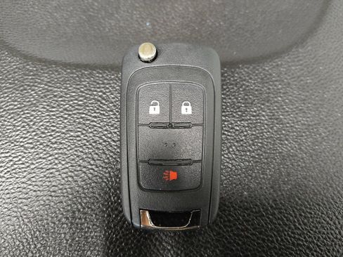 Used 2017 Chevrolet Trax LS FWD image 32