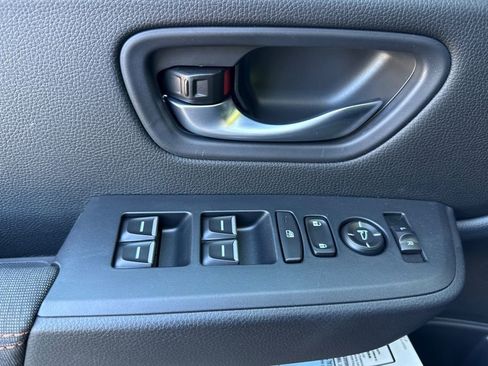 New 2026 Honda Pilot Sport image 5