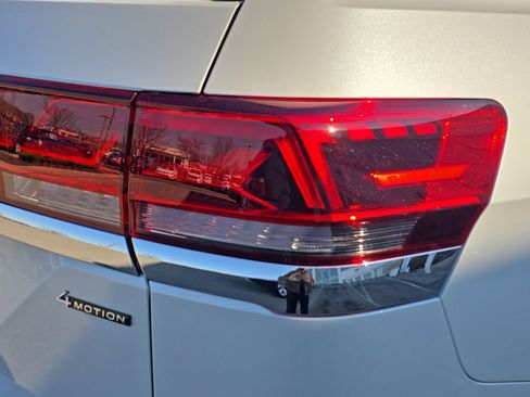 New 2026 Volkswagen Atlas SE image 11