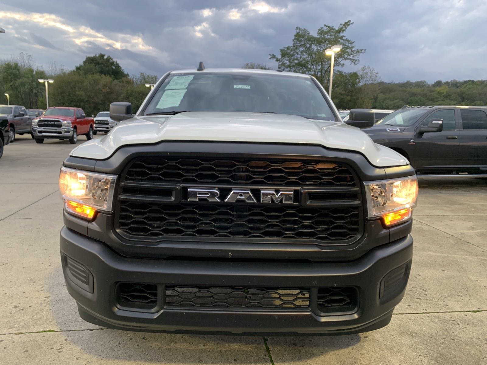 Used 2022 RAM 2500 Tradesman AWD/4WD image 9