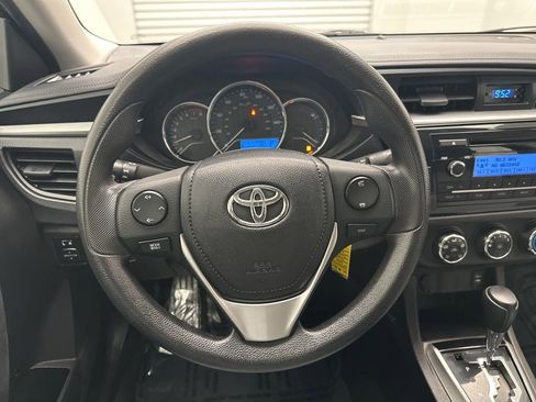 Used 2014 Toyota Corolla L FWD image 17
