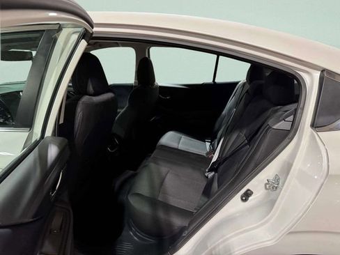 Used 2022 Subaru Legacy Premium AWD/4WD image 23
