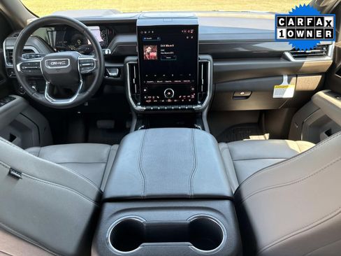 Used 2025 GMC Yukon Elevation w/ LPO, Floor Liner Package AWD/4WD image 19