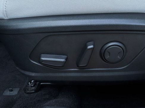 Used 2026 Hyundai Tucson SEL FWD image 11