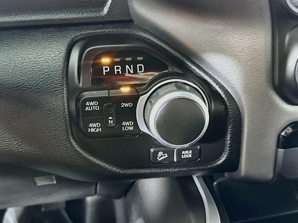 Used 2022 RAM 1500 Big Horn AWD/4WD image 34