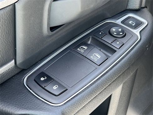 Used 2024 RAM 3500 Tradesman image 31