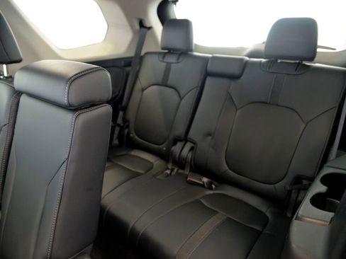 Used 2023 Honda Pilot EX-L image 28