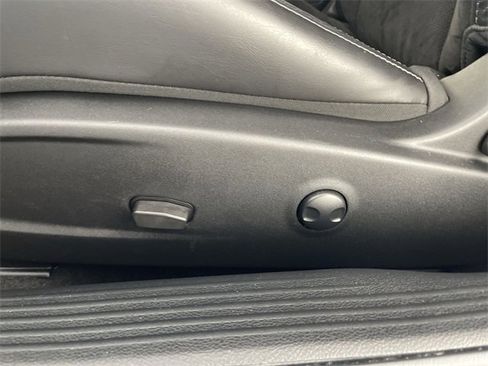 Used 2022 Dodge Challenger R/T Scat Pack w/ Plus Package image 35