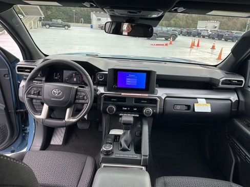 New 2026 Toyota 4Runner SR5 image 12