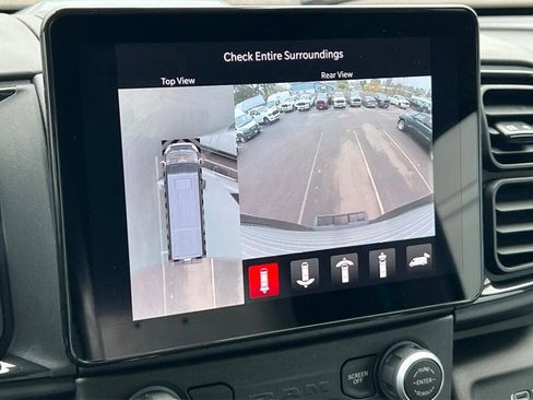 New 2024 RAM ProMaster 3500 w/ Delivery Van Package image 17