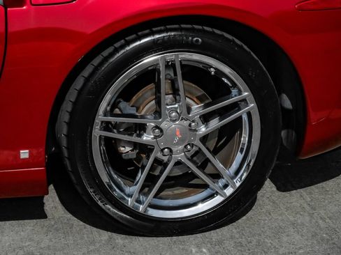 Used 2007 Chevrolet Corvette Convertible w/ Preferred Equipment Group RWD image 47