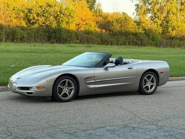 Used 2002 Chevrolet Corvette Convertible w/ Preferred Equipment Group2 RWD image 8