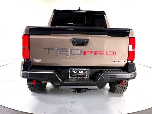 Used 2025 Toyota Tacoma TRD Pro AWD/4WD image 6