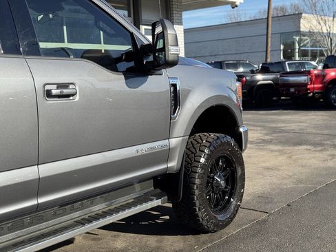 Used 2022 Ford F250 Lariat w/ Lariat Ultimate Package image 8