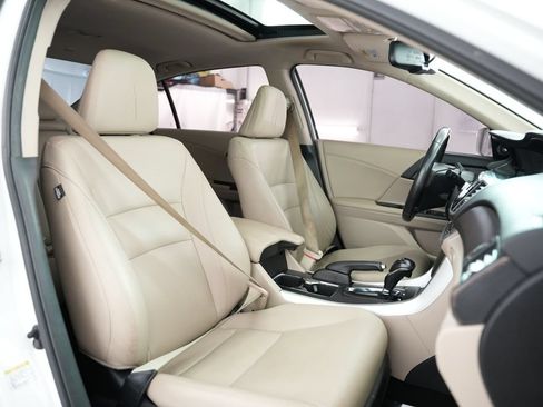 Used 2014 Honda Accord EX-L image 53