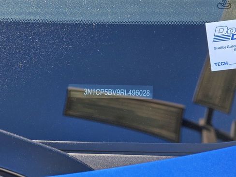 Used 2024 Nissan Kicks S image 12