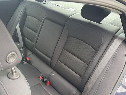 Used 2025 Chevrolet Malibu LT FWD image 30