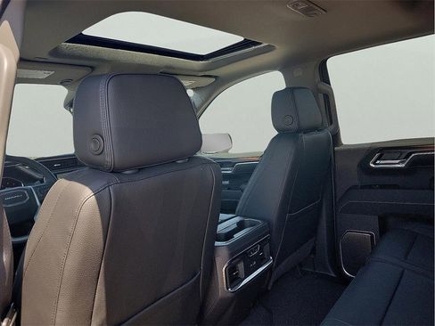 New 2026 GMC Sierra 1500 Denali w/ Denali Reserve Package image 11
