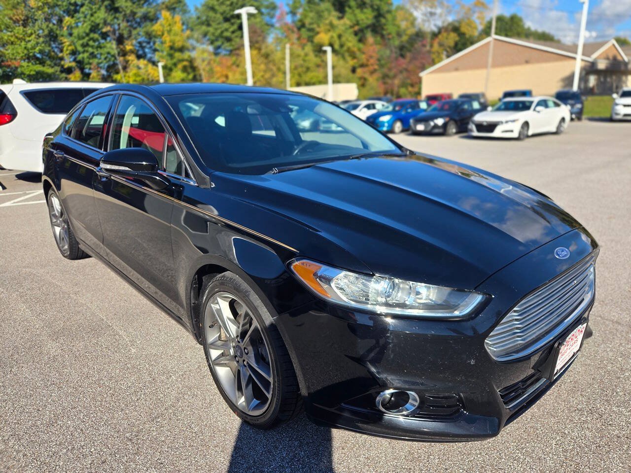 Used 2016 Ford Fusion Titanium FWD image 9