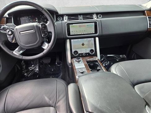Used 2020 Land Rover Range Rover HSE image 15