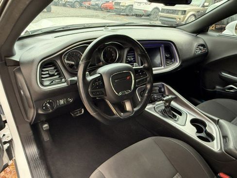 Used 2020 Dodge Challenger R/T Scat Pack image 6