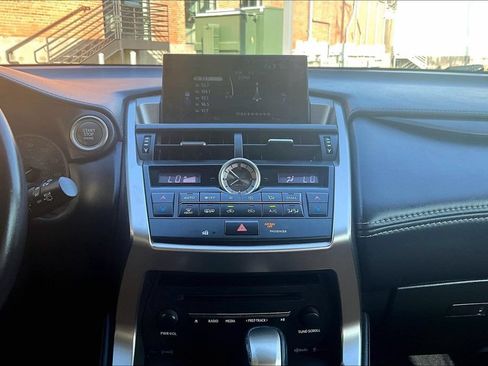Used 2015 Lexus NX 200t FWD image 41