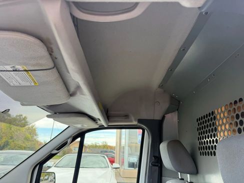 Used 2012 Ford Transit Connect XLT image 15