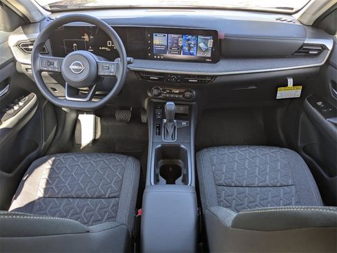 New 2026 Nissan Kicks SV image 14