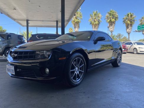 Used 2010 Chevrolet Camaro LS RWD image 10